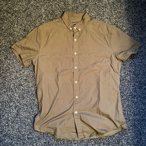 Men’s Express Short Sleeve Button Up